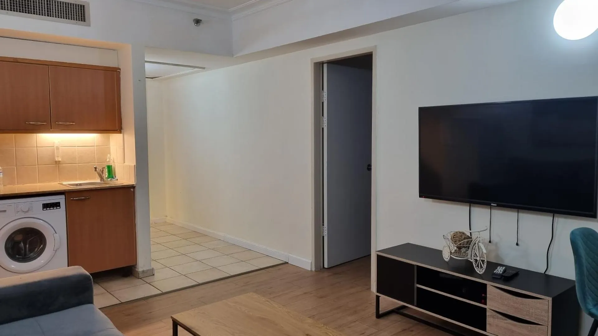 Apartment מלון דירות אלמוג Haifa Israel
