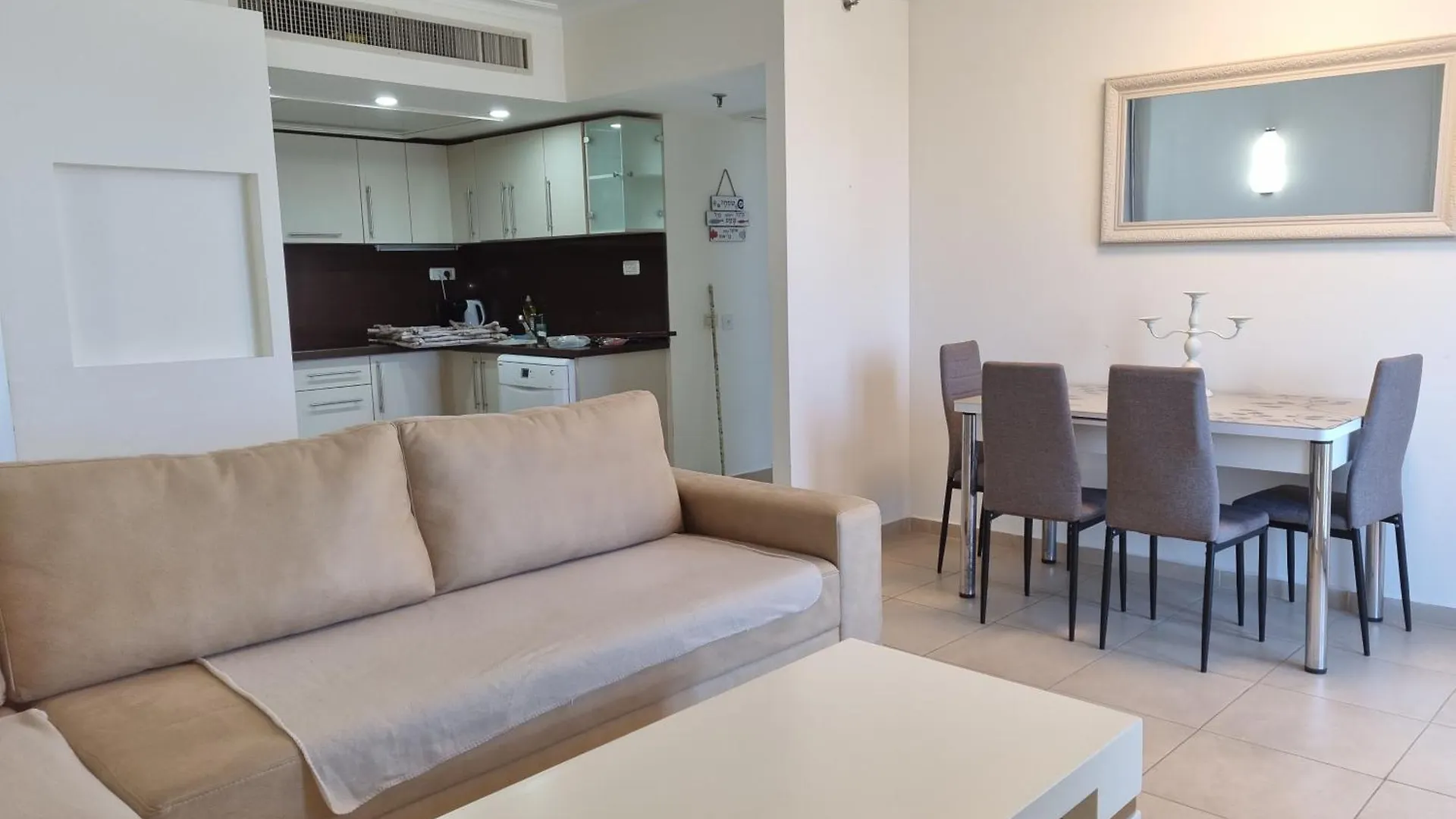 Apartment מלון דירות אלמוג Haifa